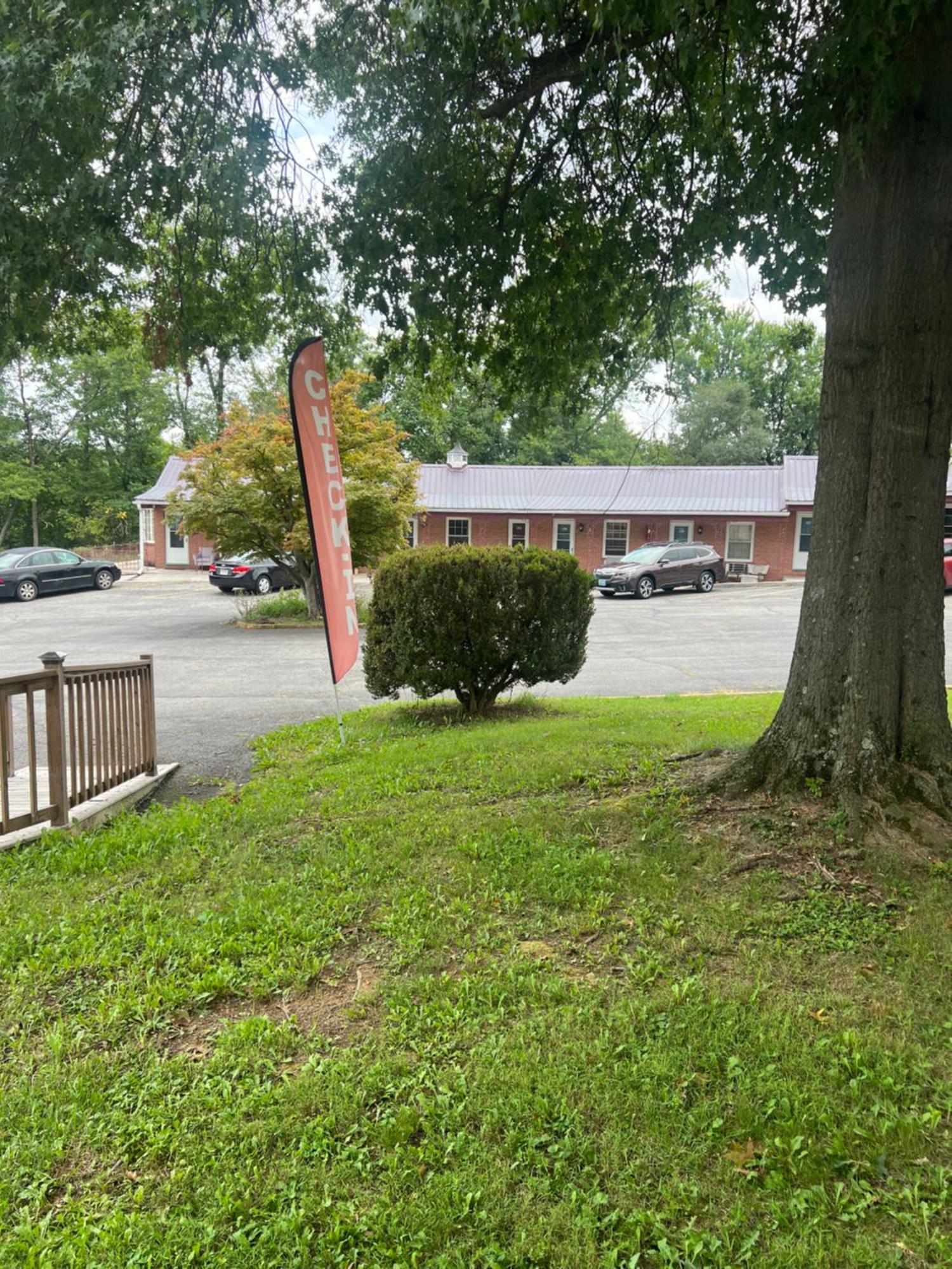Potomac River Motel Hancock Εξωτερικό φωτογραφία